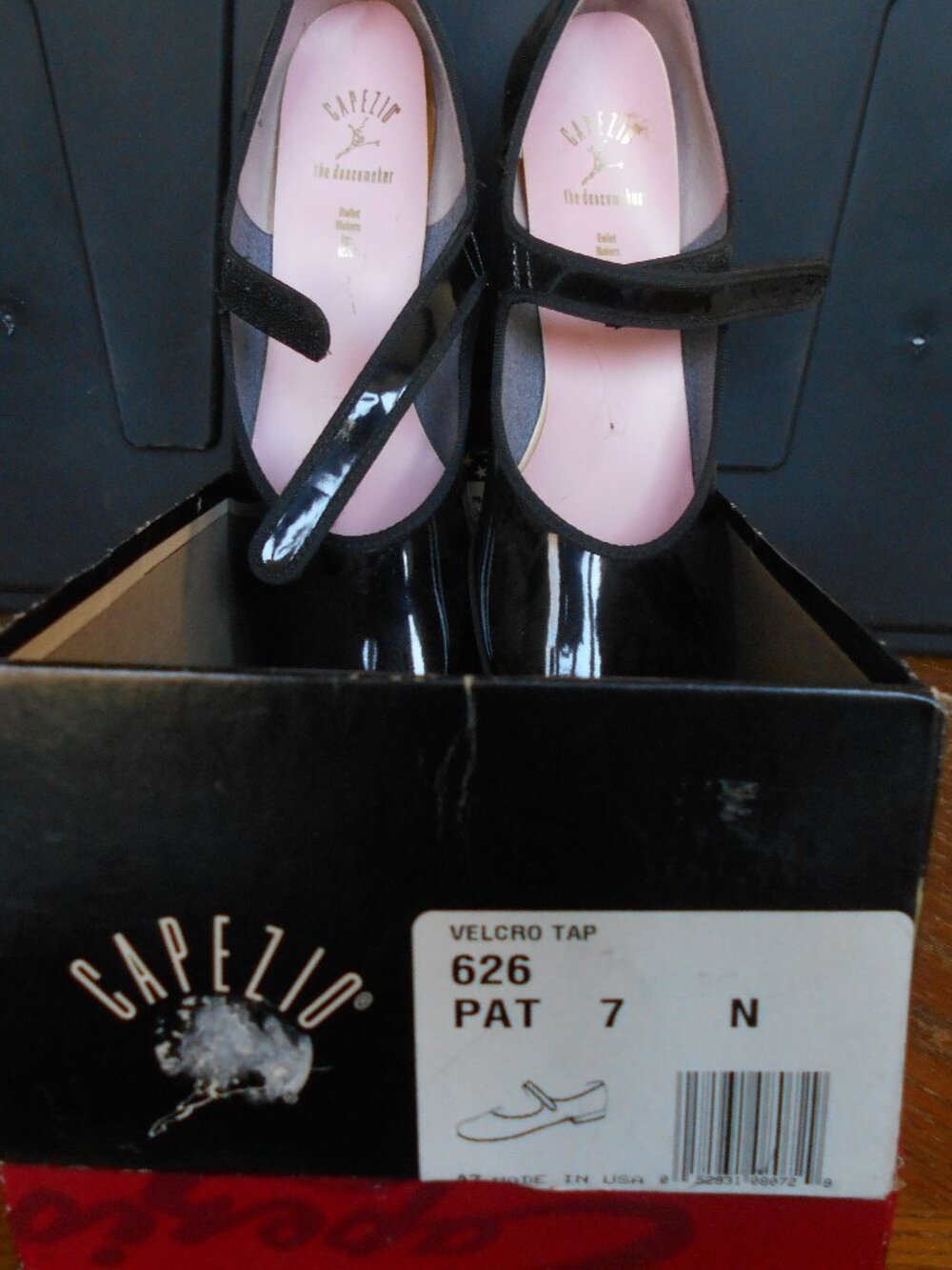 Velcro Tap Shoes- 7 N Adult- New in Box